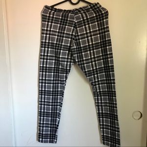 Checkered leggings